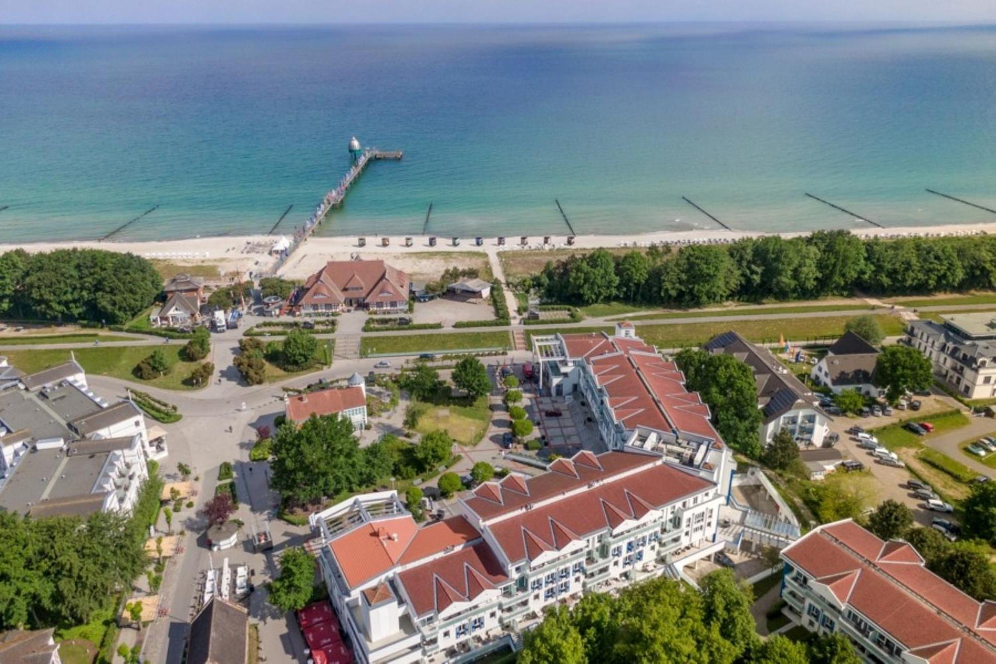 Leuchtturm An Der Seebruecke Цингст Экстерьер фото